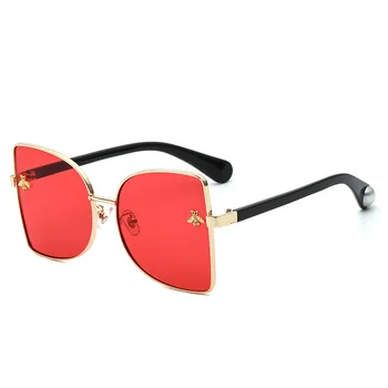 2020 Moda as Mulheres Pequena Abelha Óculos de sol Coloridos Rebite Óculos Feminino Masculino Exterior Viajar UV400 Óculos