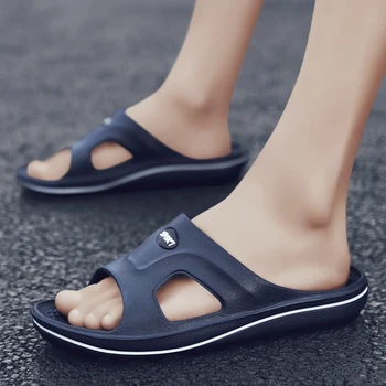 2020 Verão Chinelos Homens Flip-Flops do sexo masculino de Chinelos, Sandálias de Praia Slides Antiderrapantes casa de Banho Casual Pantoffels Heren Zapatos Hombre