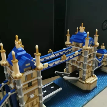 PZX Arquitetura Mundial A Ponte da Torre de Londres Modelo 3D DIY Mini Diamond Blocos de Construção do Kit de Montar a Construção de Brinquedo para os Meninos