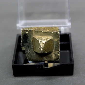 Natural raro Brilhante mineral pirita amostra pedras e cristais de cura cristais de quartzo de tamanho da caixa de 3,4 cm
